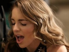 Kinky Girl Experience Some Hardcore And Rough Banging