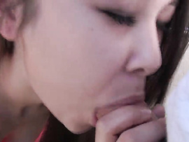 Public Blowjob From A Beautiful And Mysterious Girl